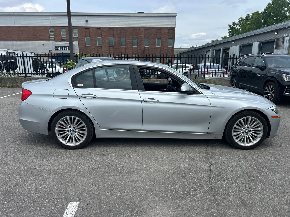 BMW 320 2015 XDRIVE * 38, 873 KM!* * АВТО КРЕДИТ* * КЛИП*  - изображение 4