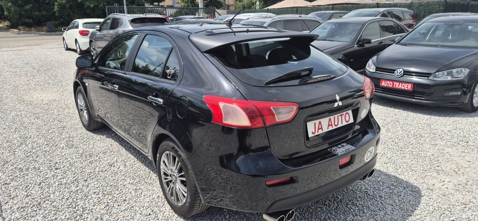Mitsubishi Lancer 1.5-110кс.КЛИМА - изображение 9