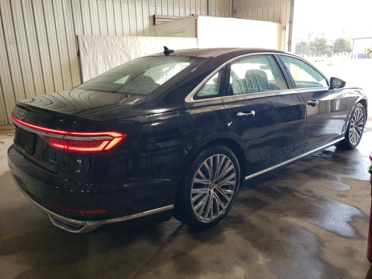 Audi A8 L* QUATTRO* МАСАЖ* ОБДУХВАНЕ* ПОДГРЕВИ - изображение 6