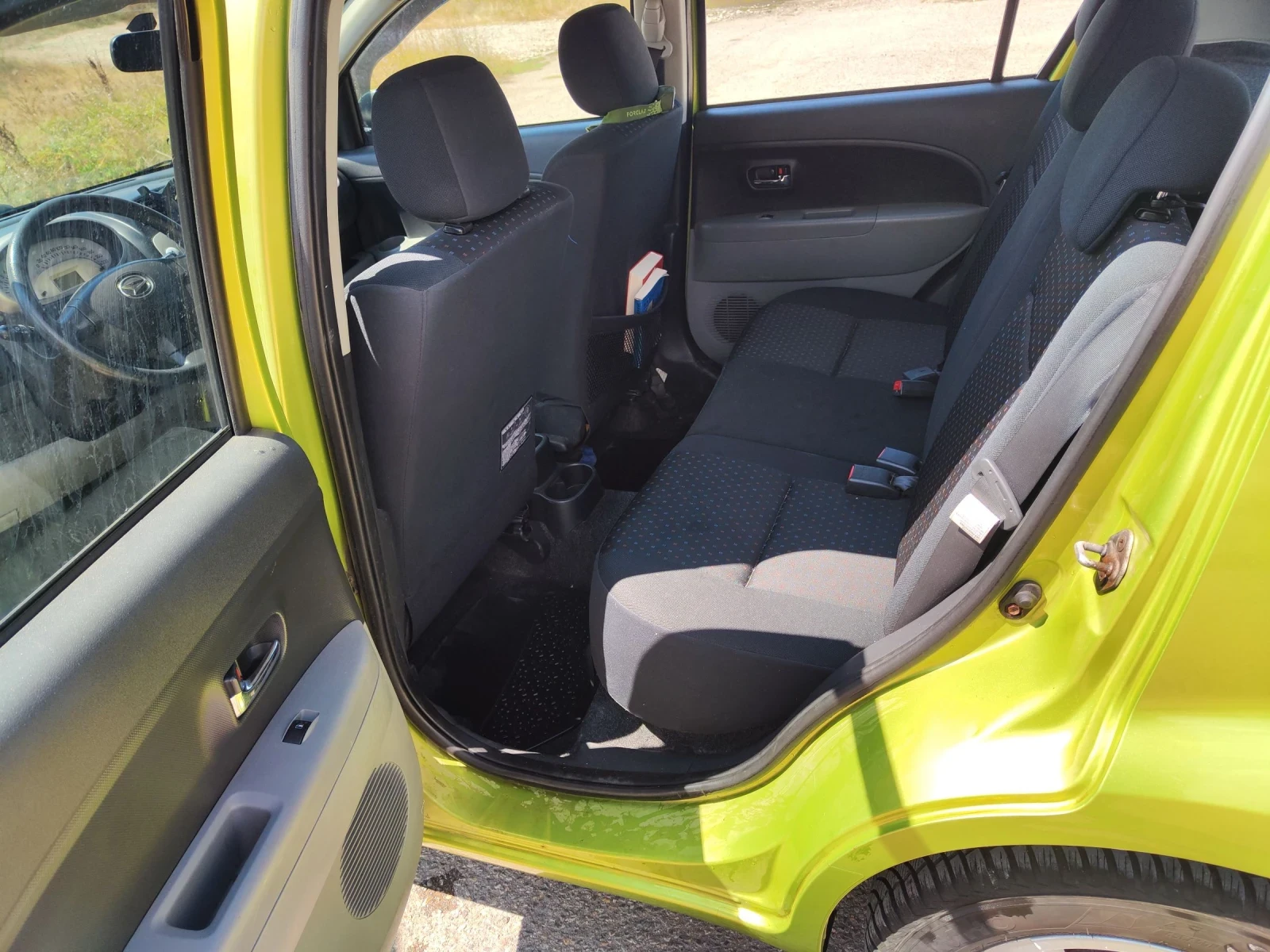 Daihatsu Sirion 1.3 4x4 - изображение 5
