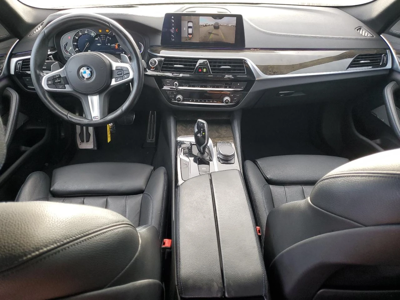 BMW 540 M* SPORT* ДИГИТАЛНО* ТАБЛО* ПОДГРЕВ* КАМЕРА* КЕЙЛЕ - изображение 7