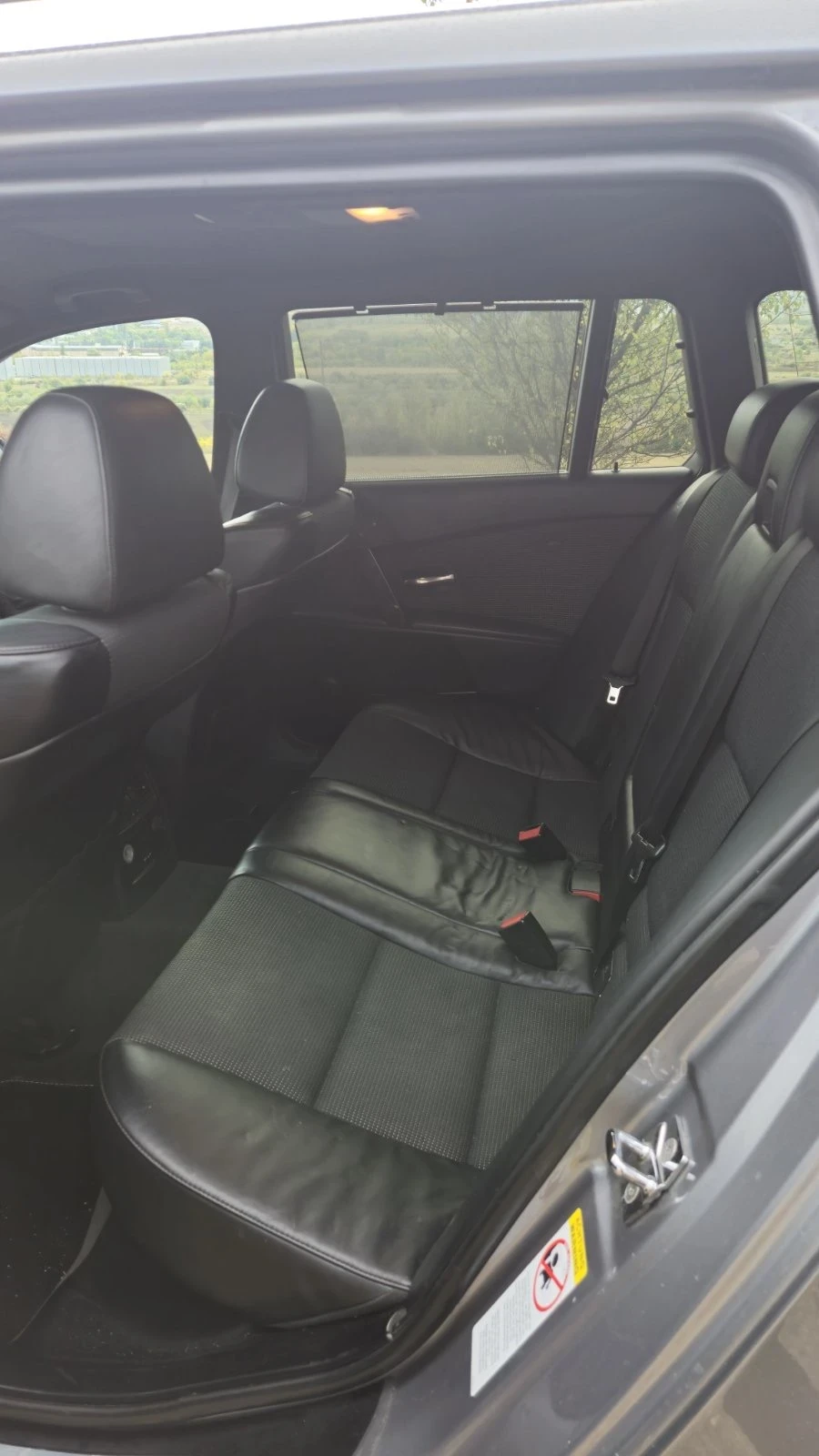 BMW 530 530d xDrive M-PACK - изображение 7