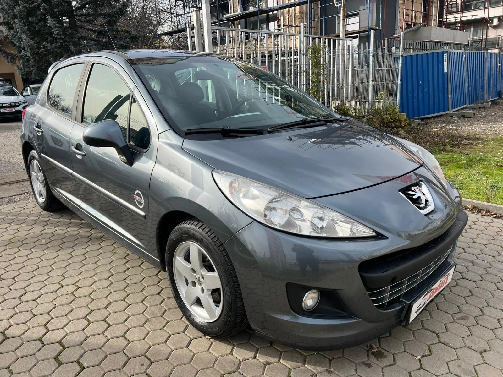 Peugeot 207 1.4HDi - изображение 2