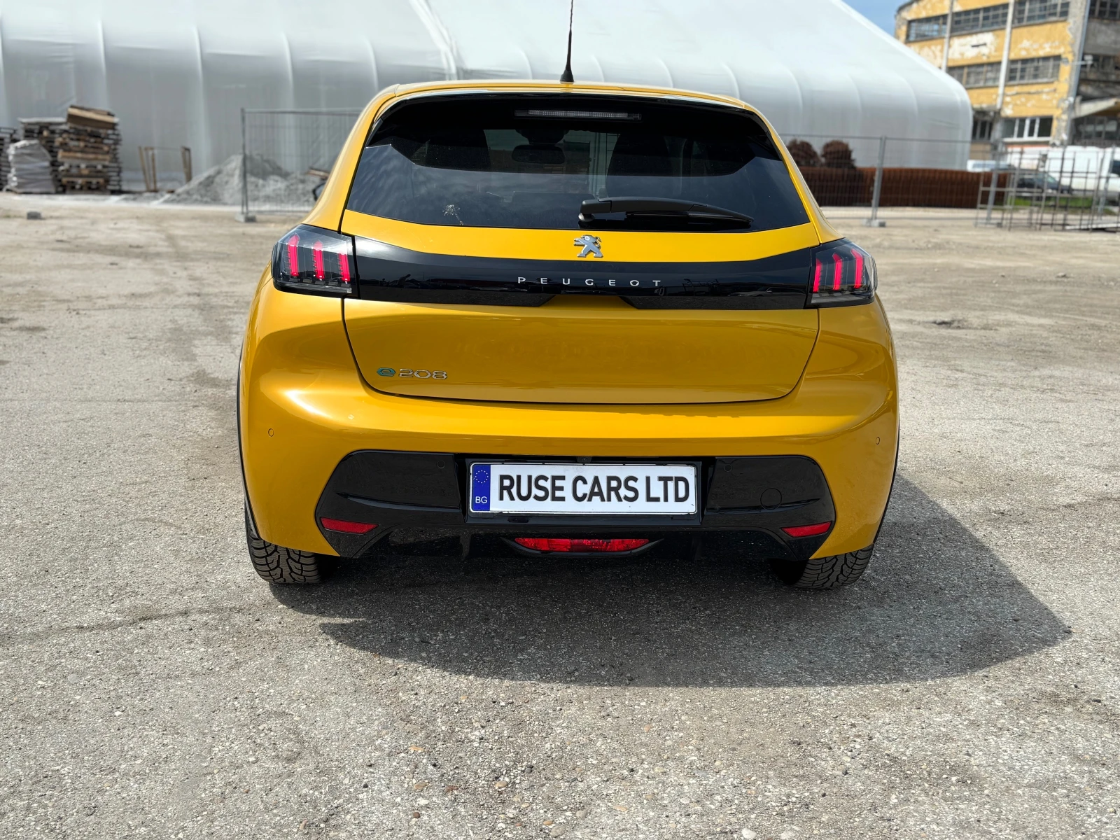 Peugeot 208 e-208 Face модел, снимка 5 - Автомобили и джипове - 54256992