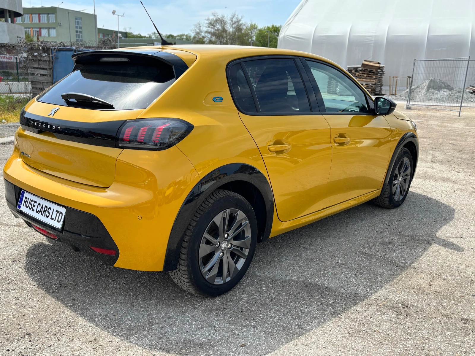 Peugeot 208 e-208 Face модел, снимка 6 - Автомобили и джипове - 54256992