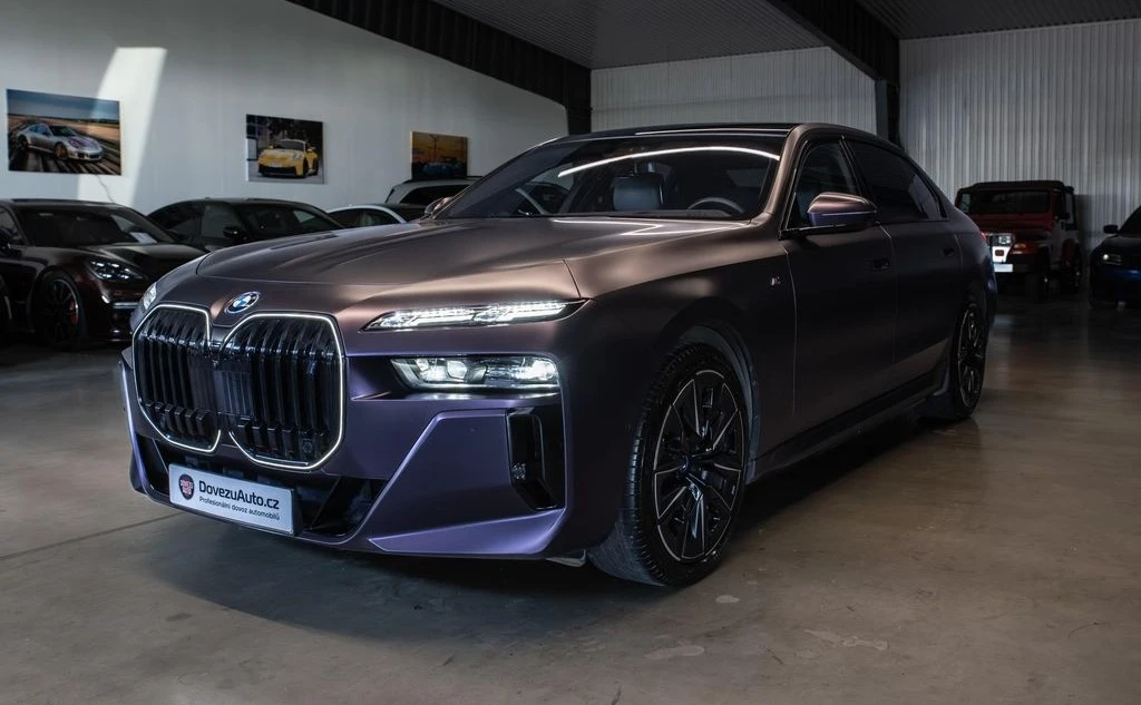 BMW i7 xDrive60 M-Sport, снимка 4 - Автомобили и джипове - 54387875