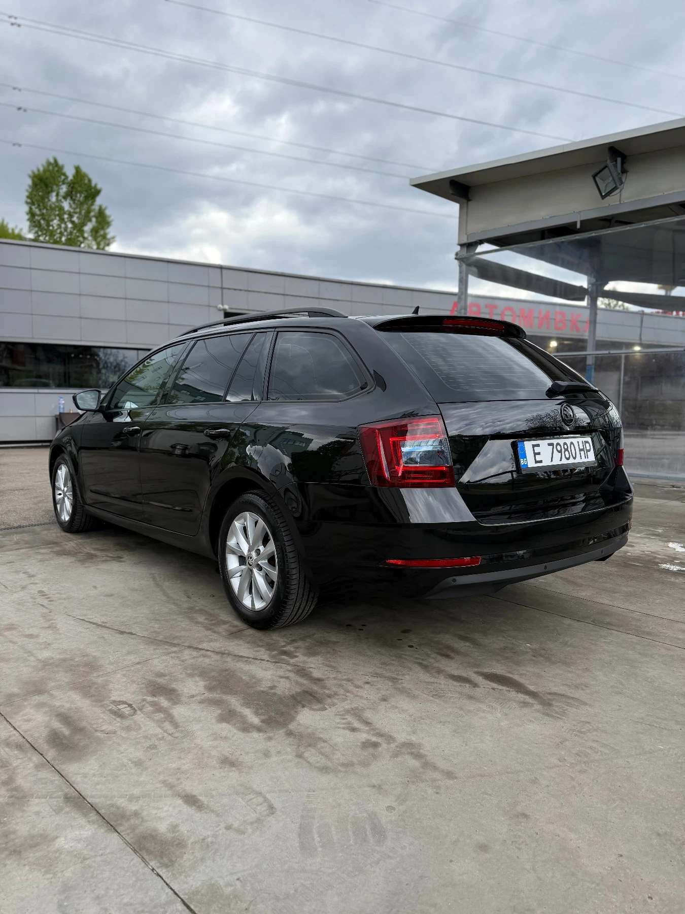 Skoda Octavia 1.5 МЕТАН АВТОМАТ- ГОТОВ ЛИЗИНГ, снимка 7 - Автомобили и джипове - 54397688