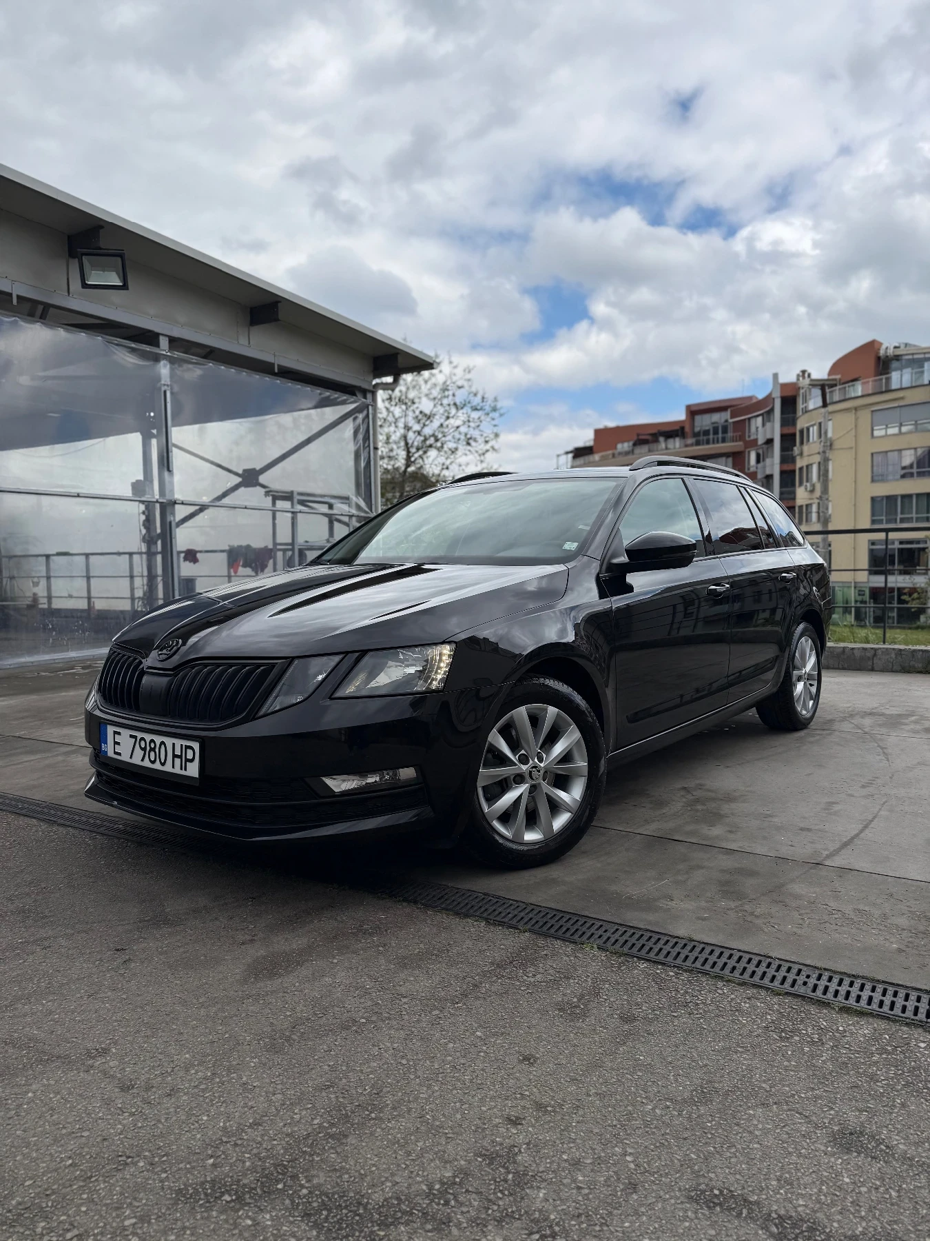 Skoda Octavia 1.5 МЕТАН АВТОМАТ- ГОТОВ ЛИЗИНГ