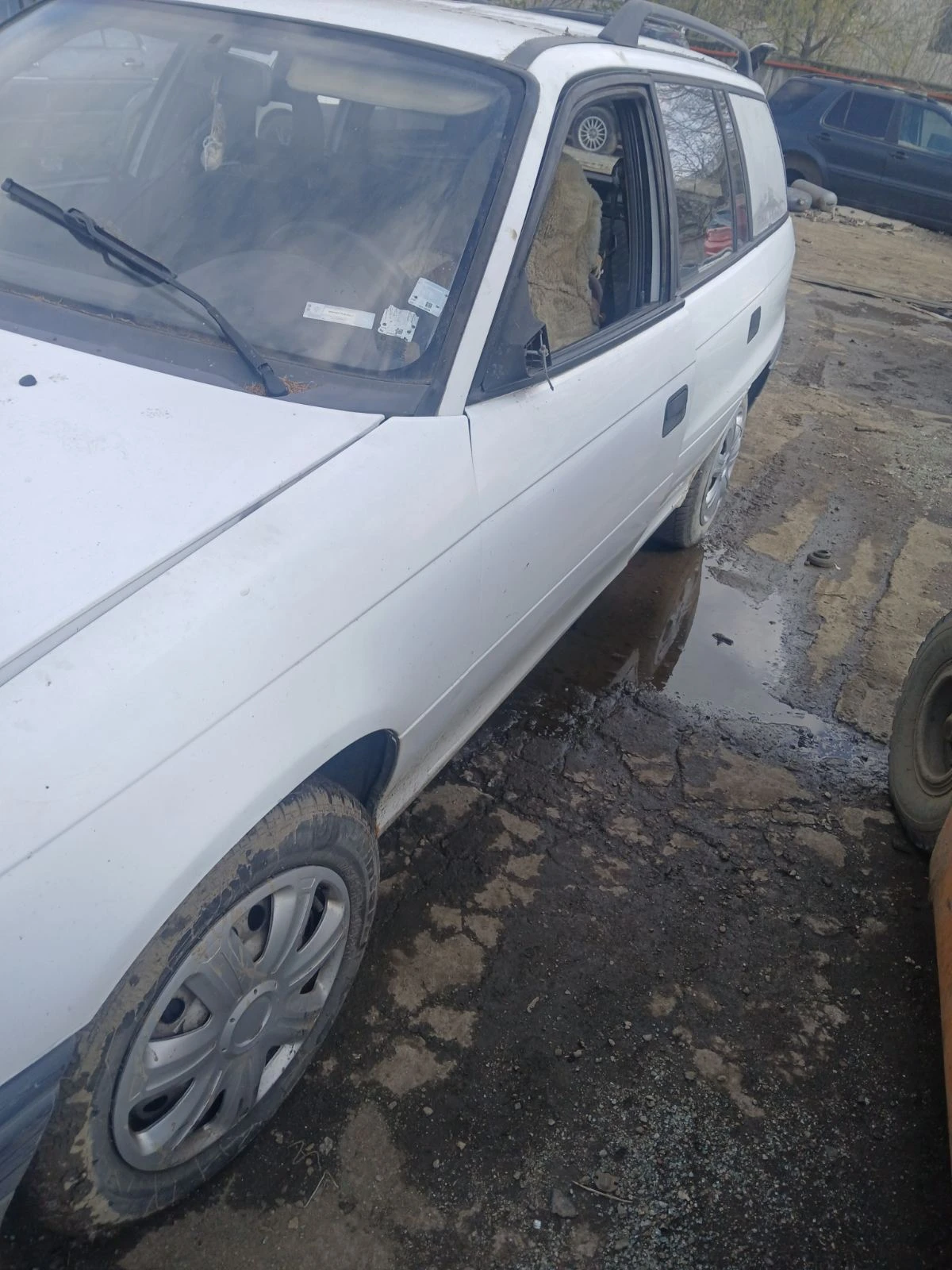 Opel Astra F, снимка 3 - Автомобили и джипове - 54540991