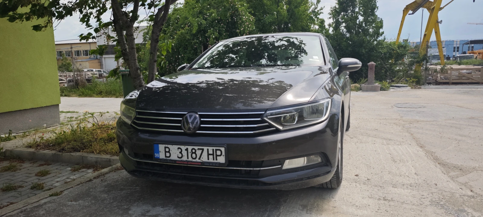VW Passat