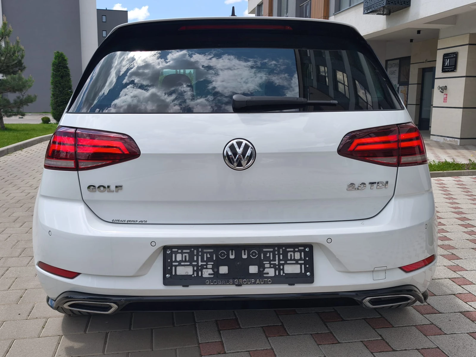 VW Golf 2.0 TDI R-LINE EURO 6B | Mobile.bg � ����������� 16