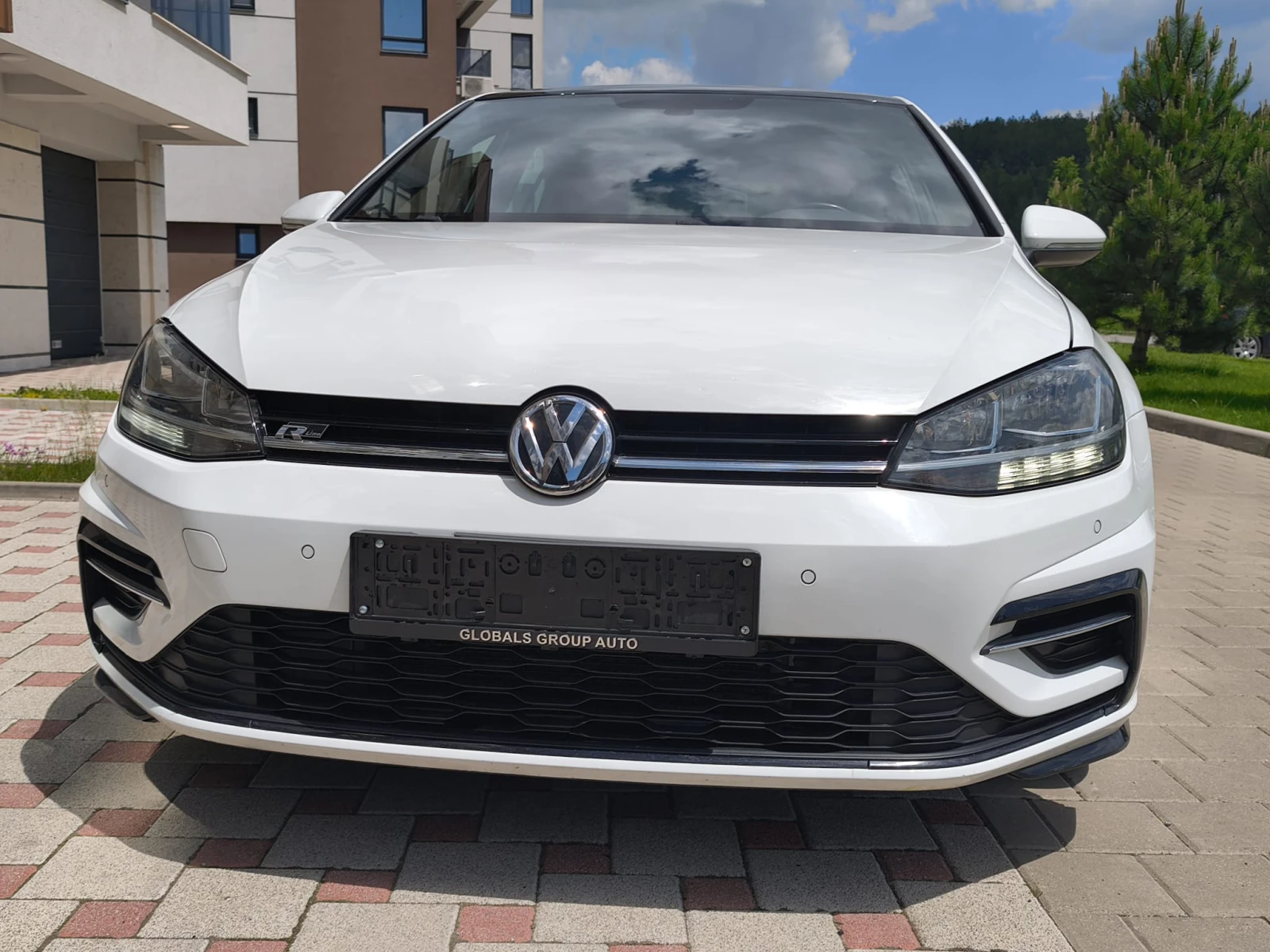 VW Golf 2.0 TDI R-LINE EURO 6B