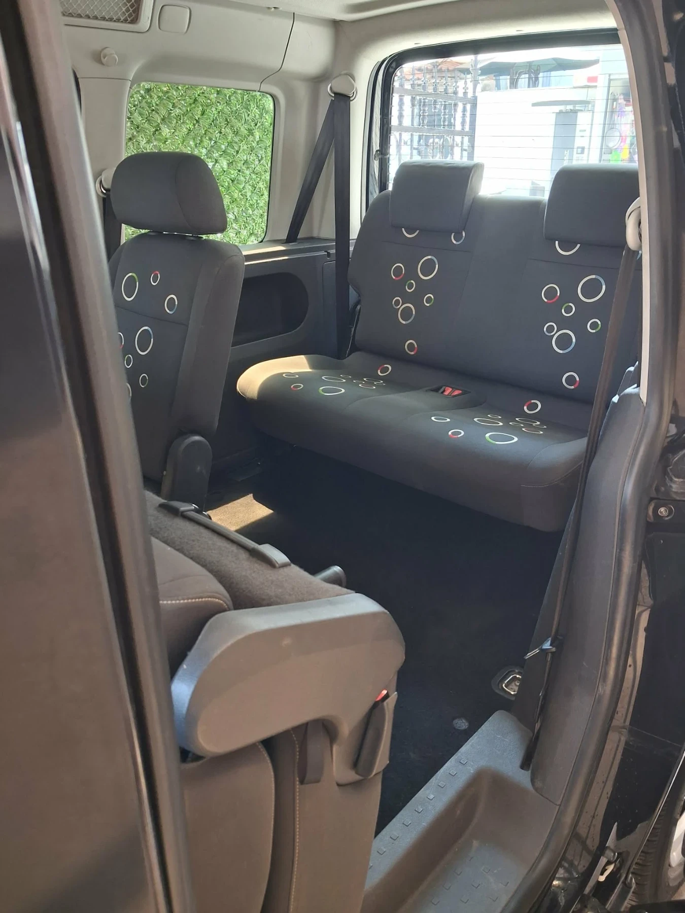 VW Caddy, снимка 4 - Автомобили и джипове - 54818775