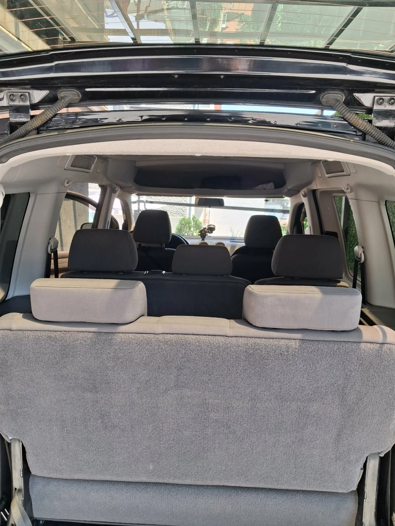 VW Caddy, снимка 5 - Автомобили и джипове - 54818775