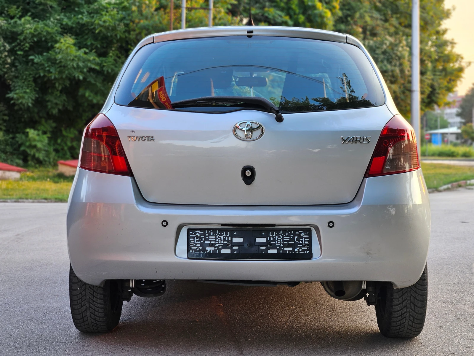 Toyota Yaris 1.3, 87к.с., Италия!, снимка 6 - Автомобили и джипове - 55065386