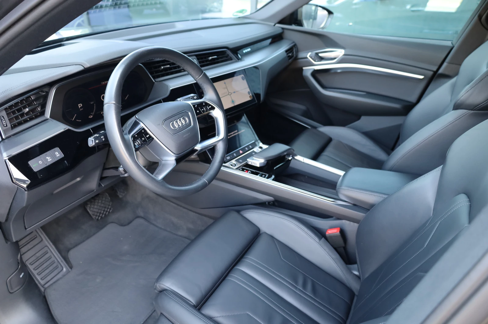Audi E-Tron * 55* S-LINE* LED LIGHTS* NIGHT ASSIST* 360* B&O* 