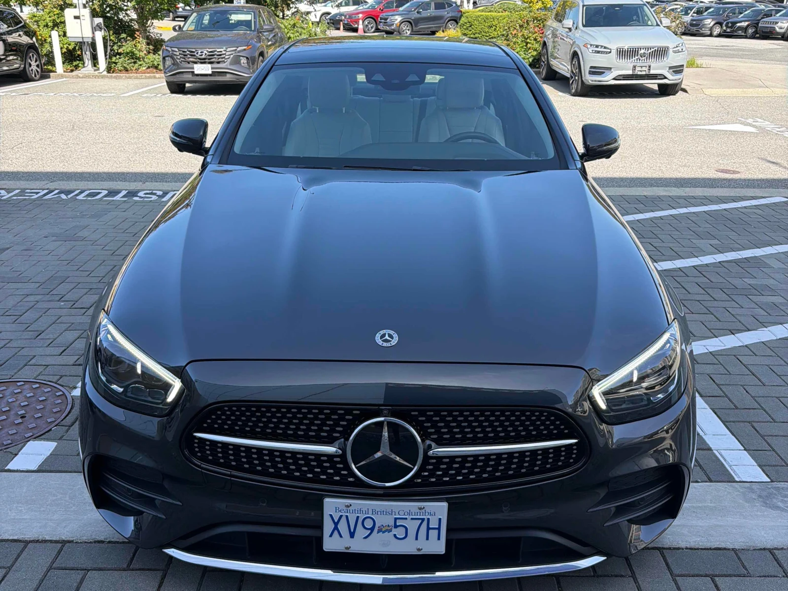 Mercedes-Benz E 350 * АВТОКРЕДИТ * ГЛАВНО ПРЕДСТАВИТЕЛСТВО, снимка 2 - Автомобили и джипове - 56026061