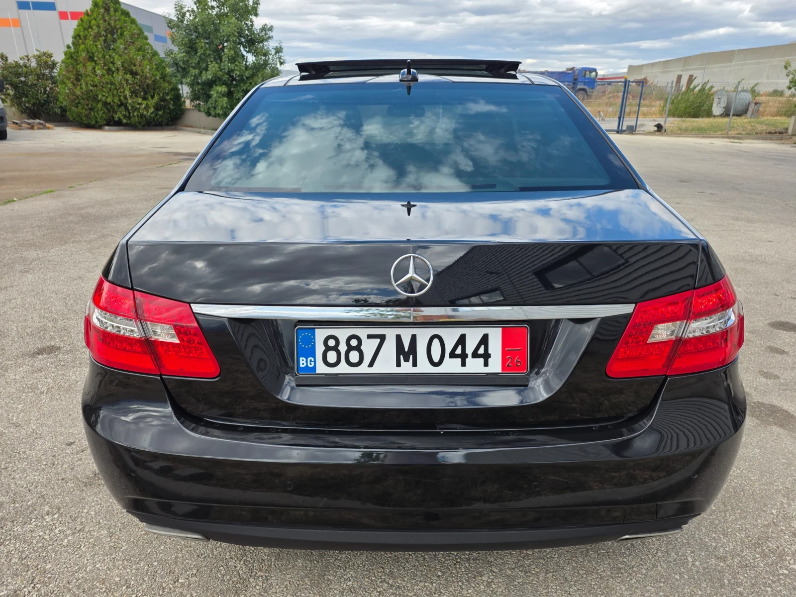 Mercedes-Benz E 350 3.5 "265"AMG* FULL TOP., снимка 7 - Автомобили и джипове - 56180997