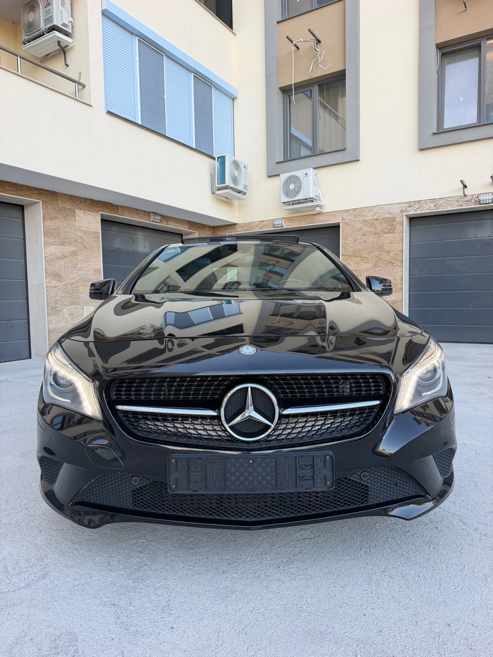 Mercedes-Benz CLA 220 AMG PACK/PANORAMA/LED/DISTRINIC/САМОПАРКИРАНЕ, снимка 5 - Автомобили и джипове - 56217597