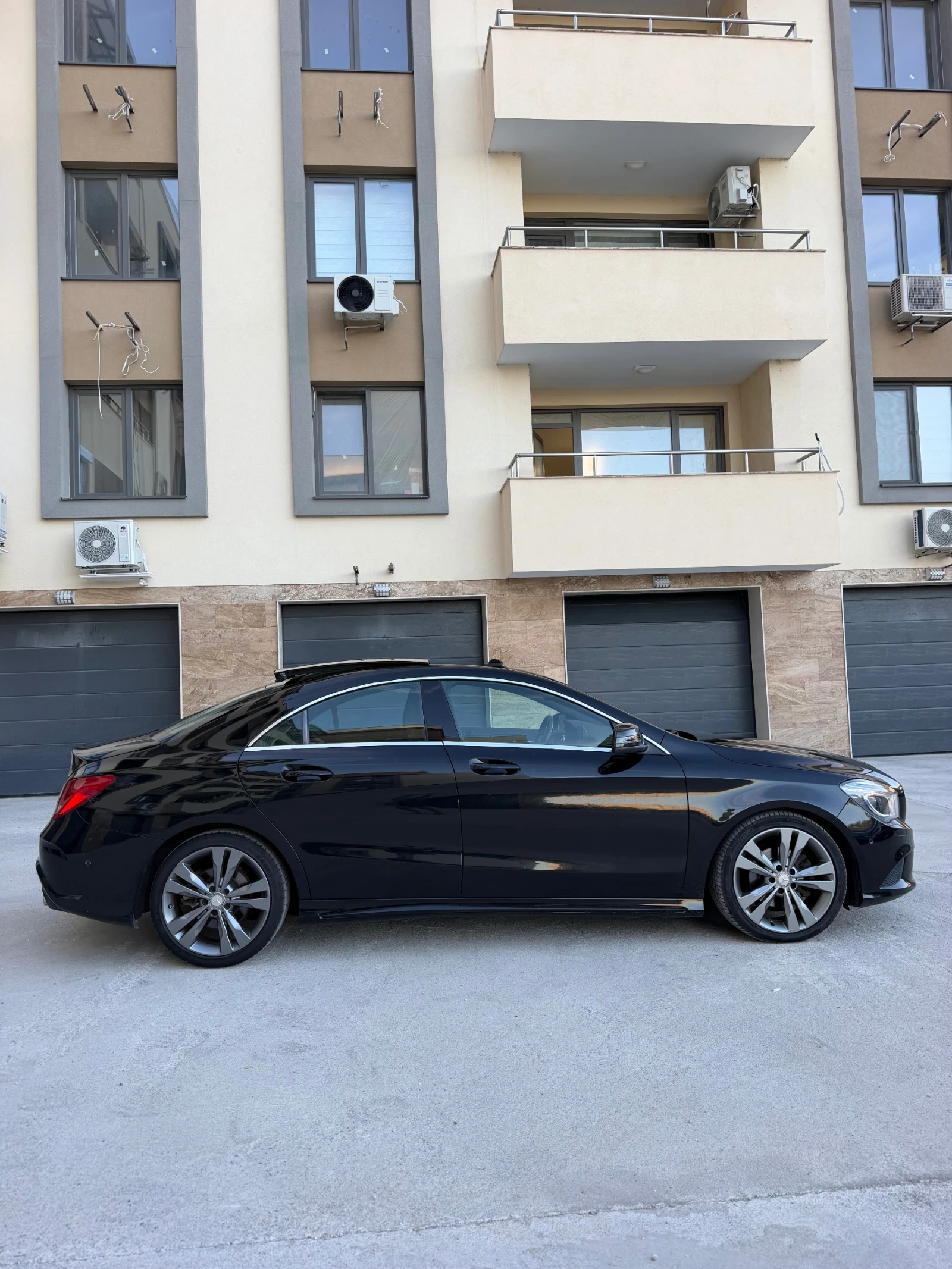 Mercedes-Benz CLA 220 AMG PACK/PANORAMA/LED/DISTRINIC/САМОПАРКИРАНЕ, снимка 7 - Автомобили и джипове - 56217597