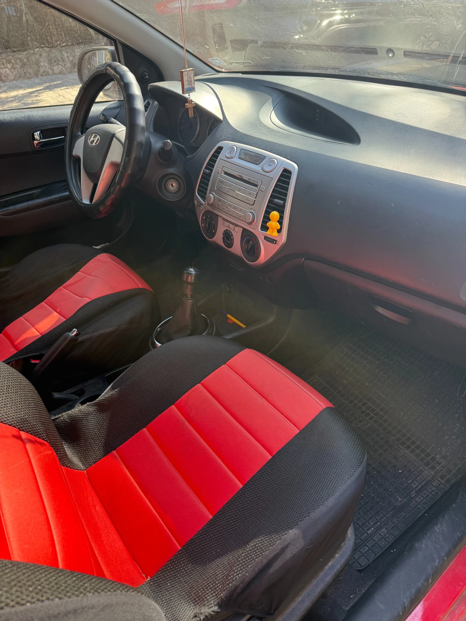 Hyundai I20, снимка 6 - Автомобили и джипове - 56338309