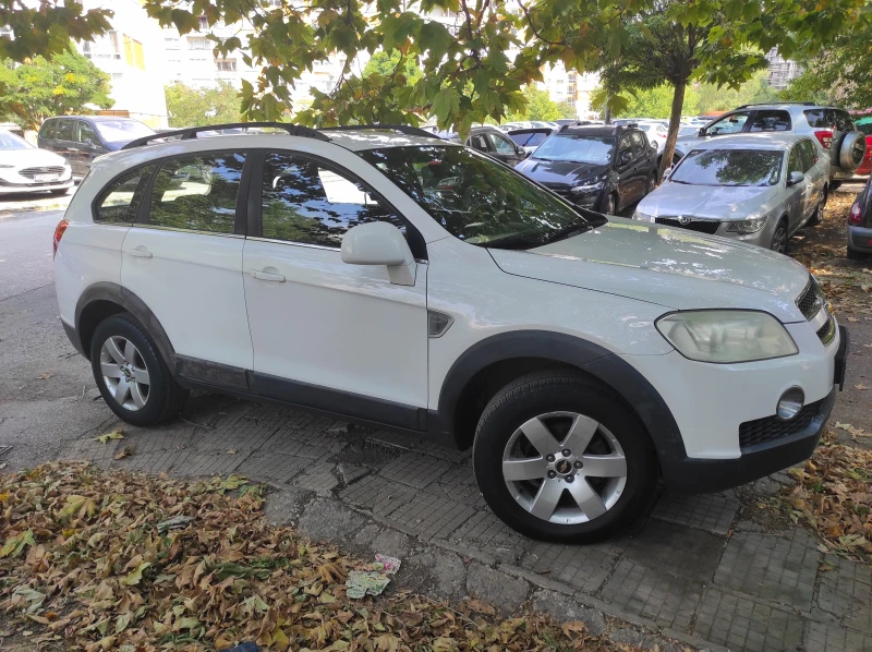 Chevrolet Captiva, снимка 3 - Автомобили и джипове - 51129223