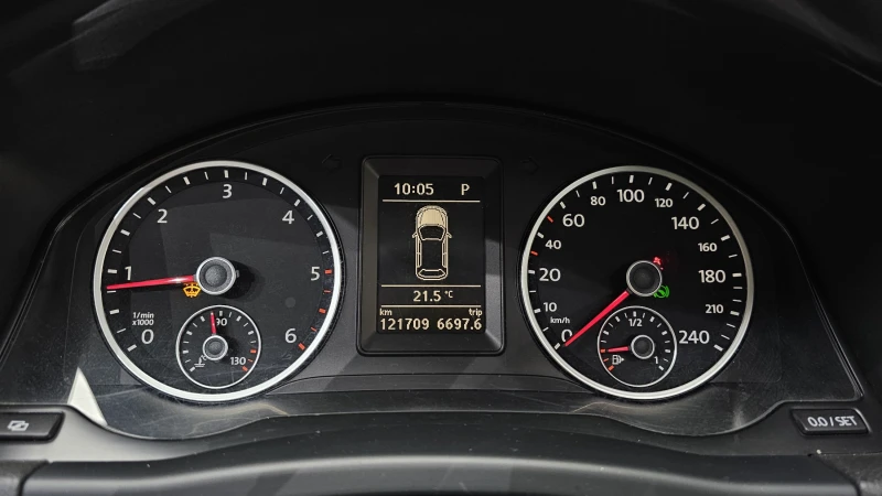 VW Tiguan 2.0TDI PREMIUM autogeorge.com, снимка 8 - Автомобили и джипове - 51937307