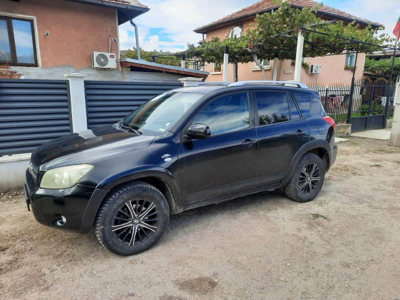 Toyota Rav4, снимка 6 - Автомобили и джипове - 52357589
