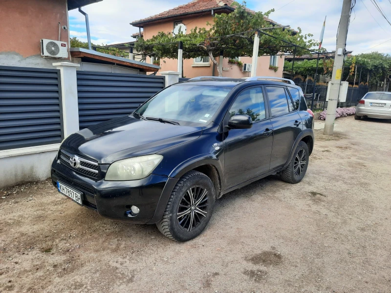 Toyota Rav4, снимка 3 - Автомобили и джипове - 52357589