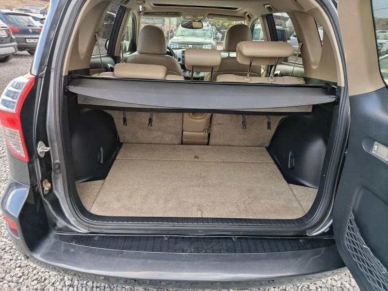 Toyota Rav4 2.2D АВТОМАТИК NAVI КОЖА 150кс, снимка 12 - Автомобили и джипове - 52479740