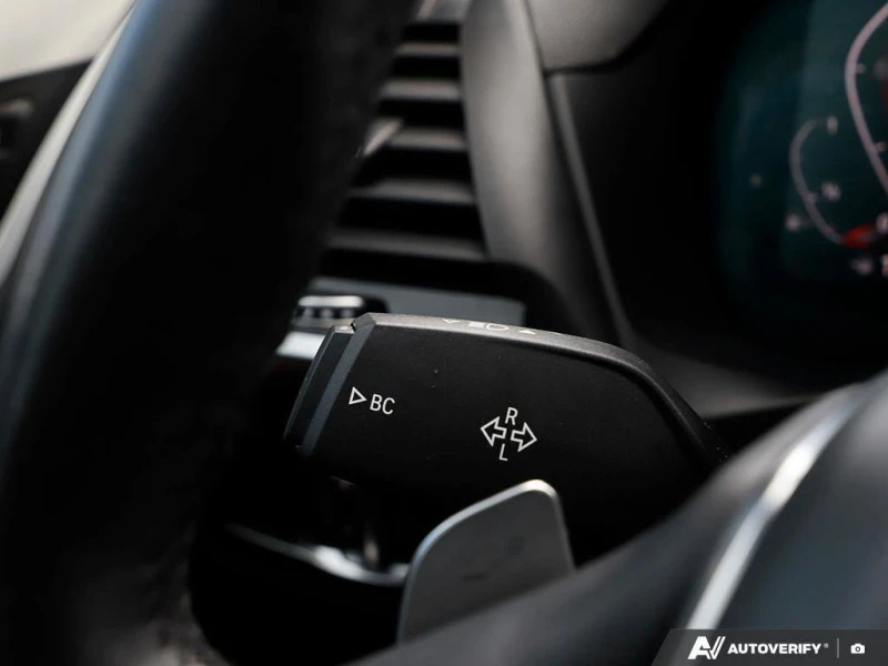 BMW X3 * xDrive30iONE OWNER, ACCIDENT FREE, MOONROOF, POW, снимка 17 - Автомобили и джипове - 52726178