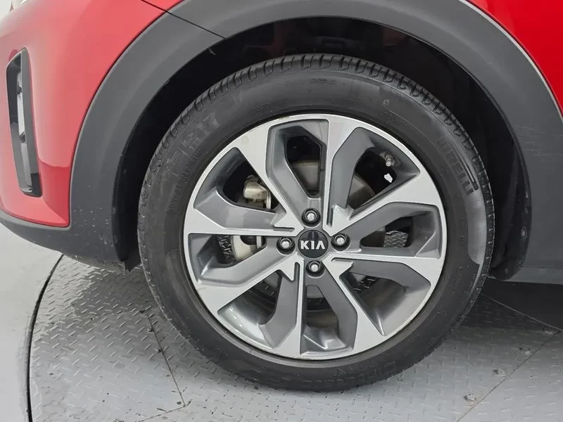 Kia Stonic 1.4 PRESTIGE, снимка 5 - Автомобили и джипове - 55349988