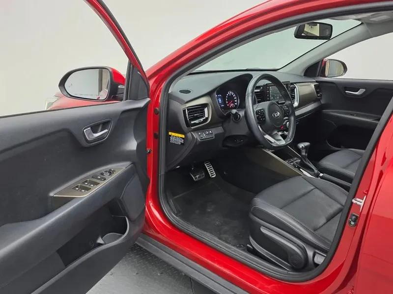 Kia Stonic 1.4 PRESTIGE, снимка 10 - Автомобили и джипове - 55349988