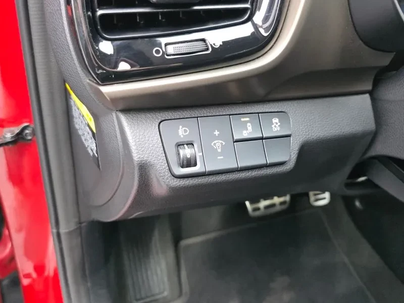 Kia Stonic 1.4 PRESTIGE, снимка 12 - Автомобили и джипове - 55349988