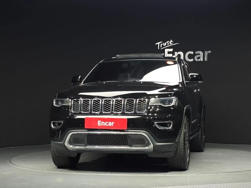 Jeep Cherokee 3.6 Limited| 295к.с.| ВКЛ.ТЕХНОТЕСТ, снимка 3 - Автомобили и джипове - 55616555