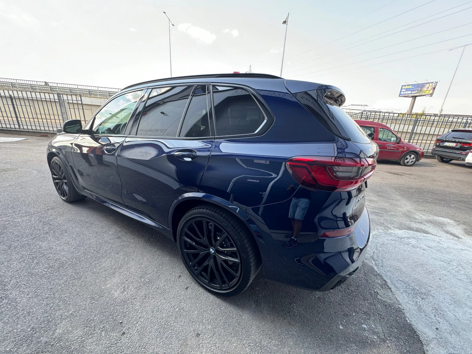 BMW X5 xDrive 40i M Pack Full/ Massage/ Head Up/ Laser - изображение 3