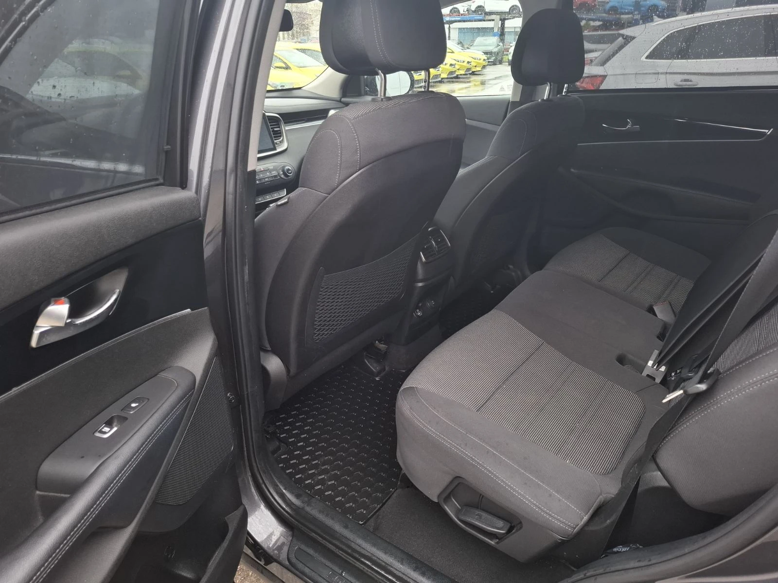 Kia Sorento 2.2 crdi 4x4 EX, снимка 7 - Автомобили и джипове - 54074331