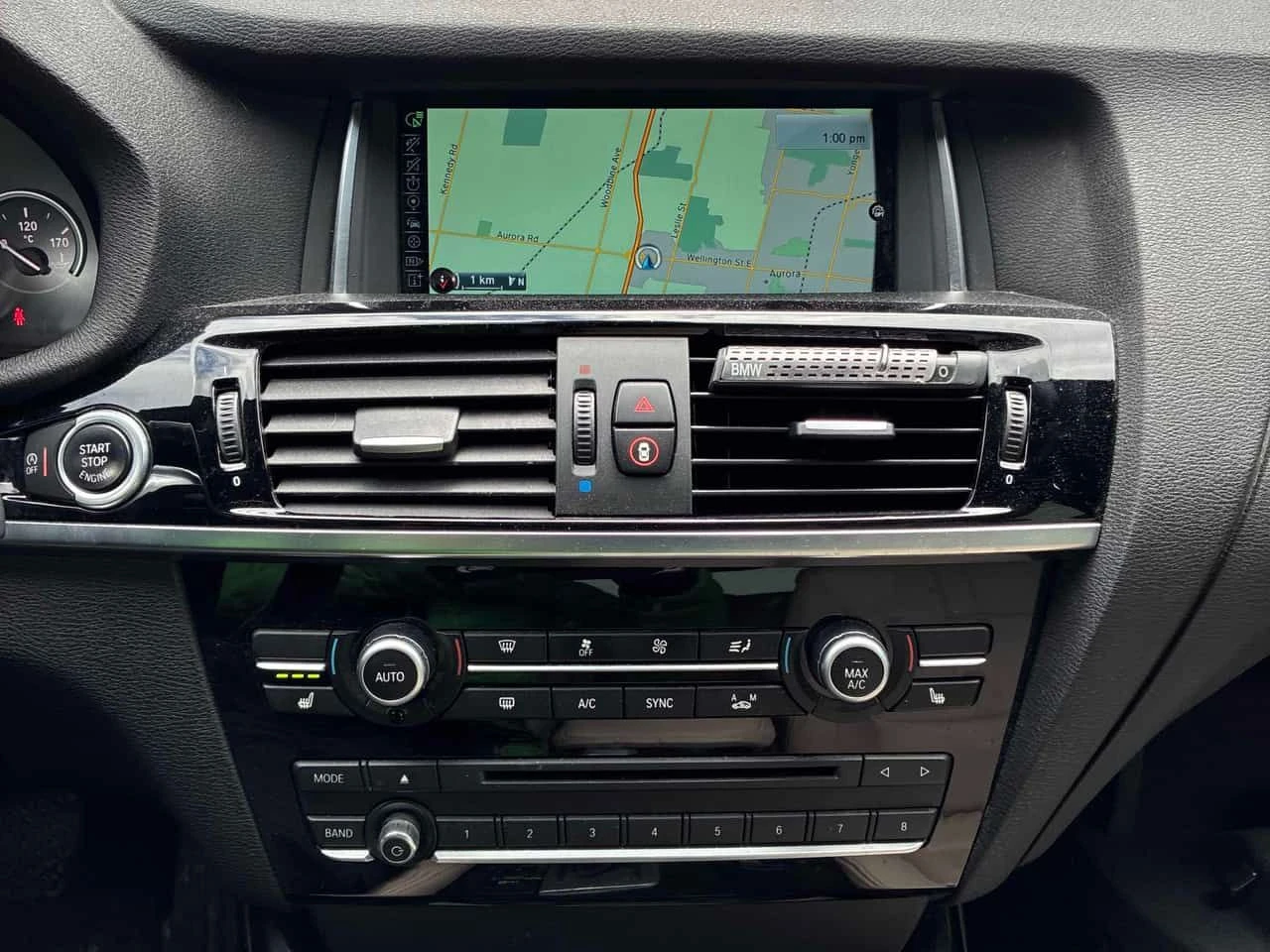 BMW X4 HEAD UP* 360 КАМЕРА* ПРЕДСТАВИТЕЛСТВО НА BMW* , снимка 9 - Автомобили и джипове - 54397788