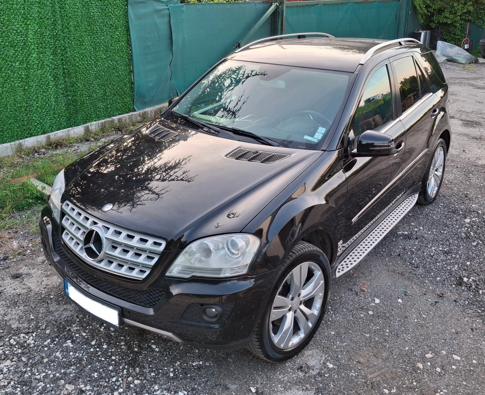 Mercedes-Benz ML 350 4 MATIC Sport FACELIFT, снимка 2 - Автомобили и джипове - 55017890