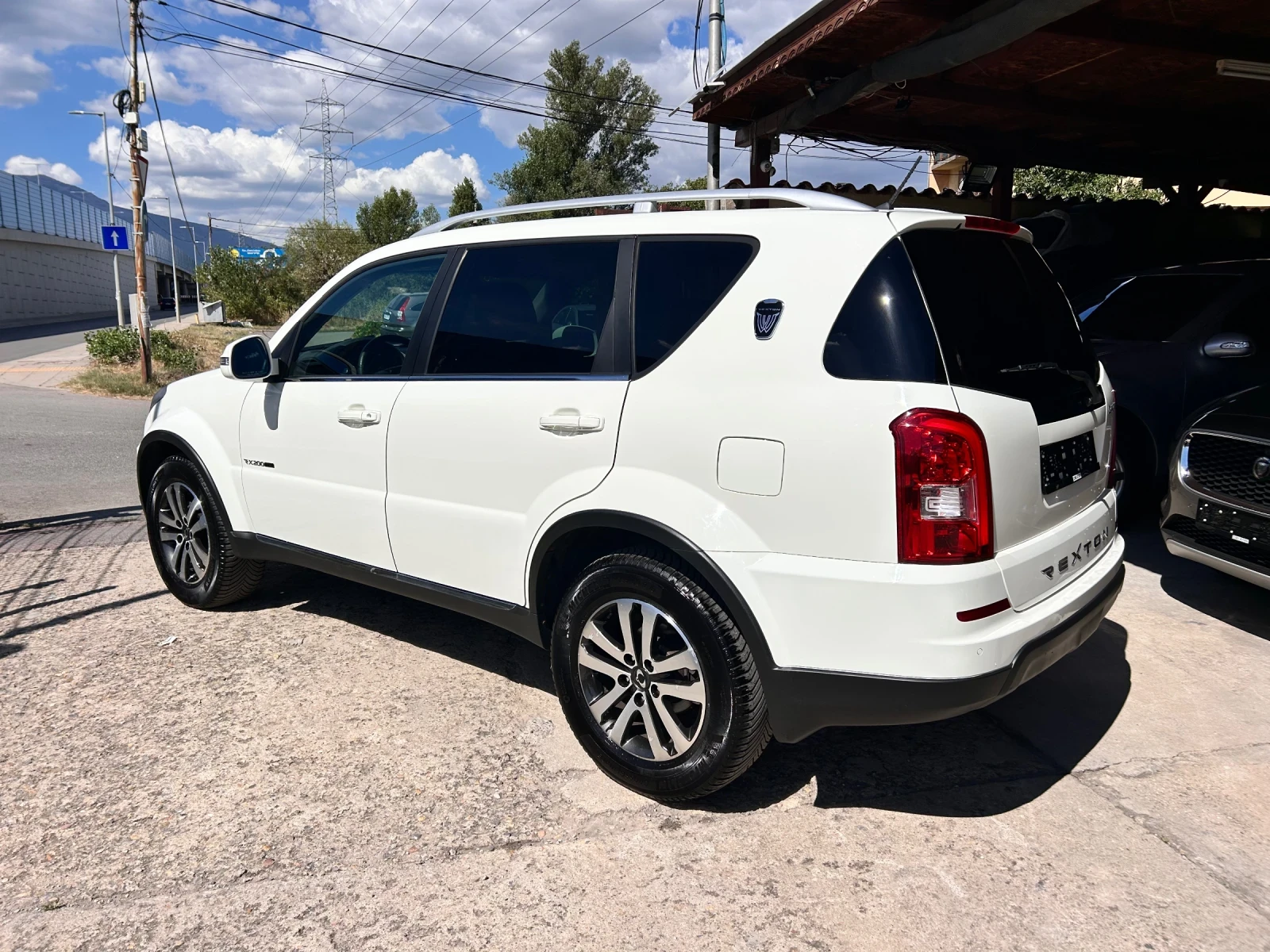 SsangYong Rexton 2.0XDI 4WD 185000к.м, снимка 2 - Автомобили и джипове - 55952451