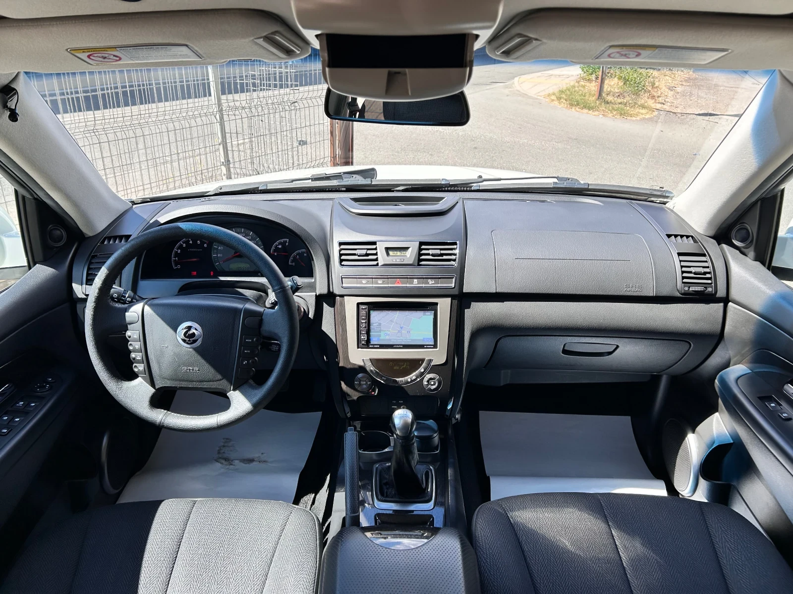SsangYong Rexton 2.0XDI 4WD 185000к.м, снимка 8 - Автомобили и джипове - 55952451