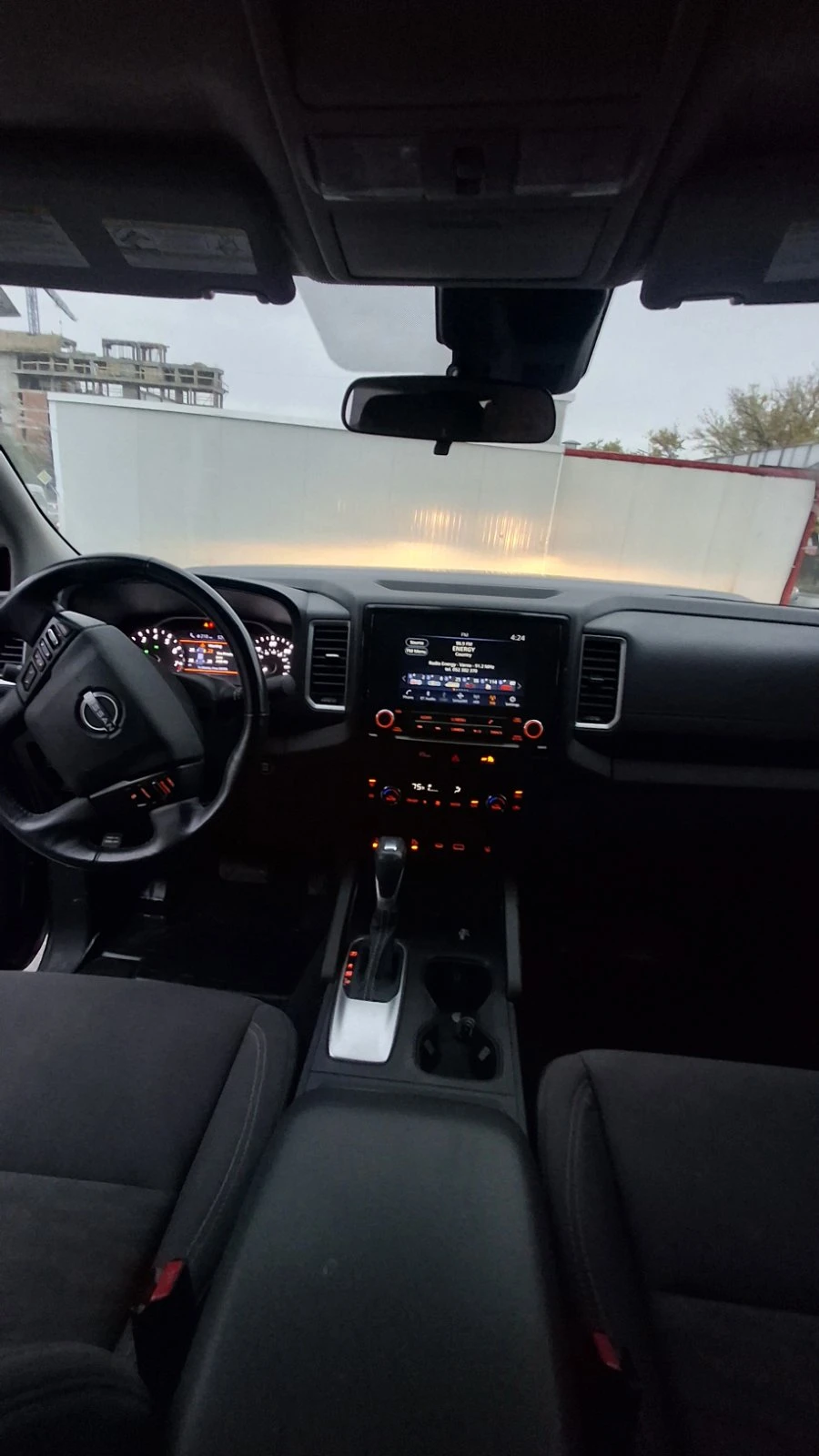 Nissan Frontier, снимка 14 - Автомобили и джипове - 56741605