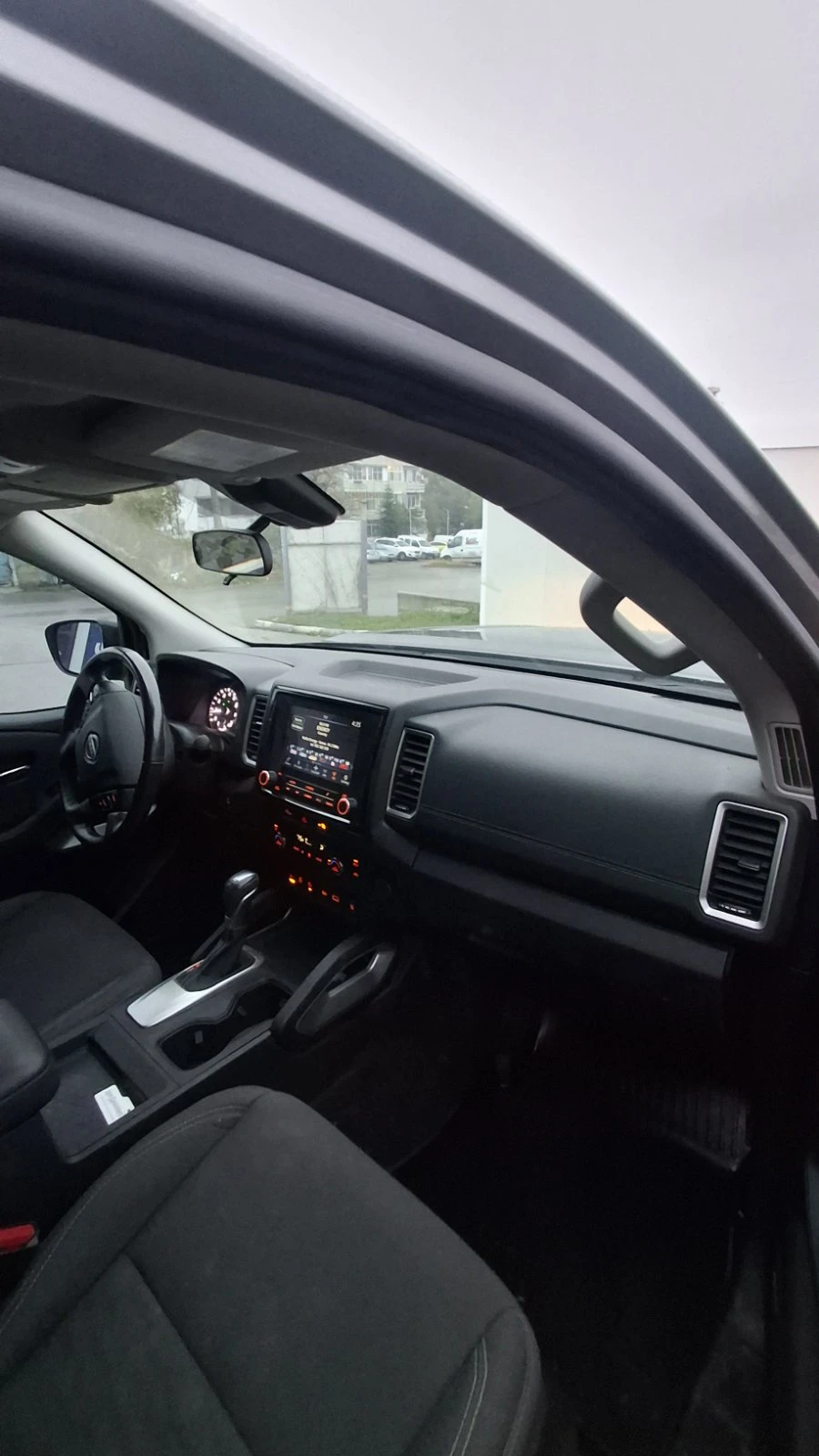 Nissan Frontier, снимка 15 - Автомобили и джипове - 56741605