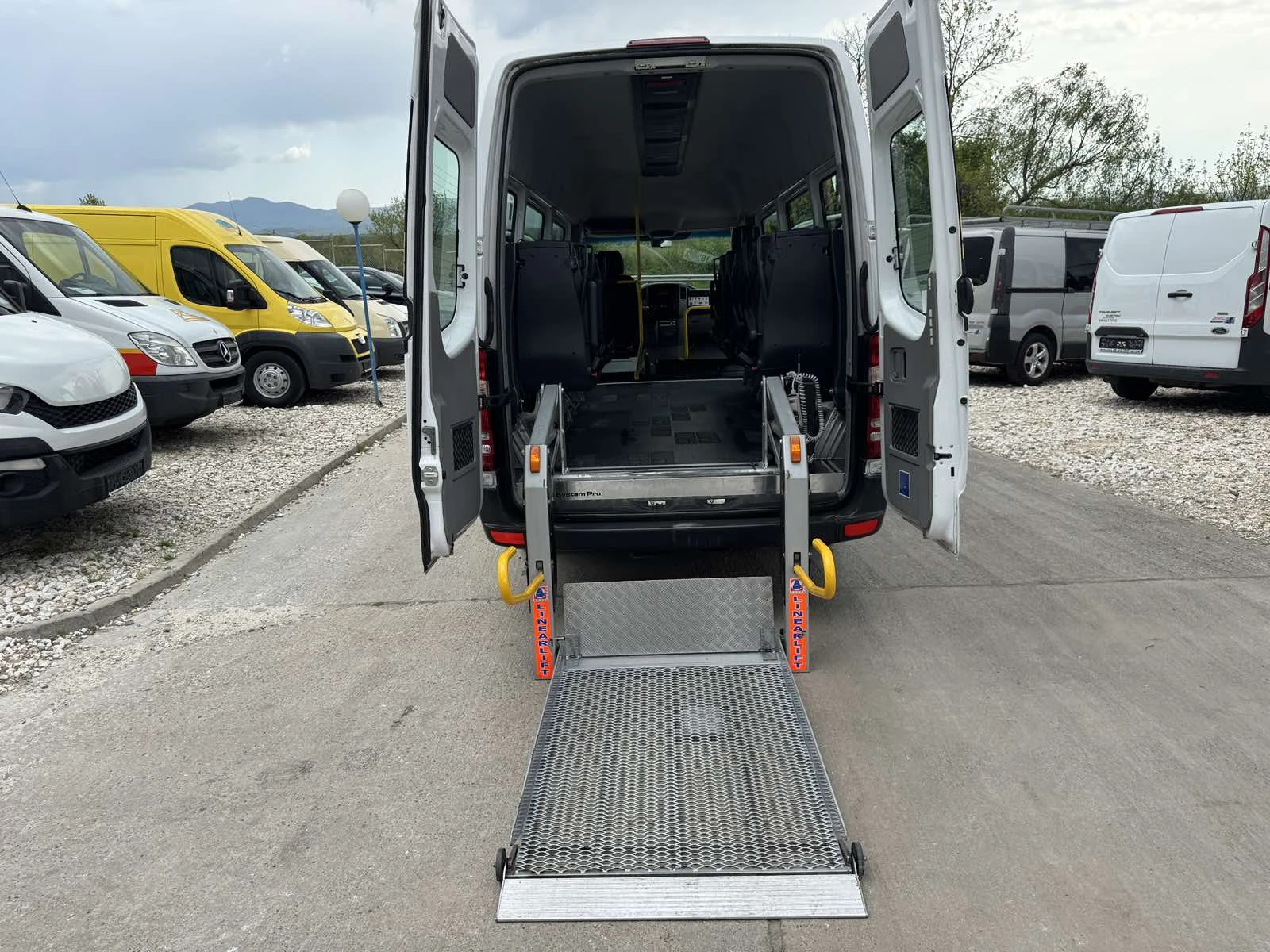 Mercedes-Benz Sprinter 313 9местен KLIMA, MAXI - изображение 7