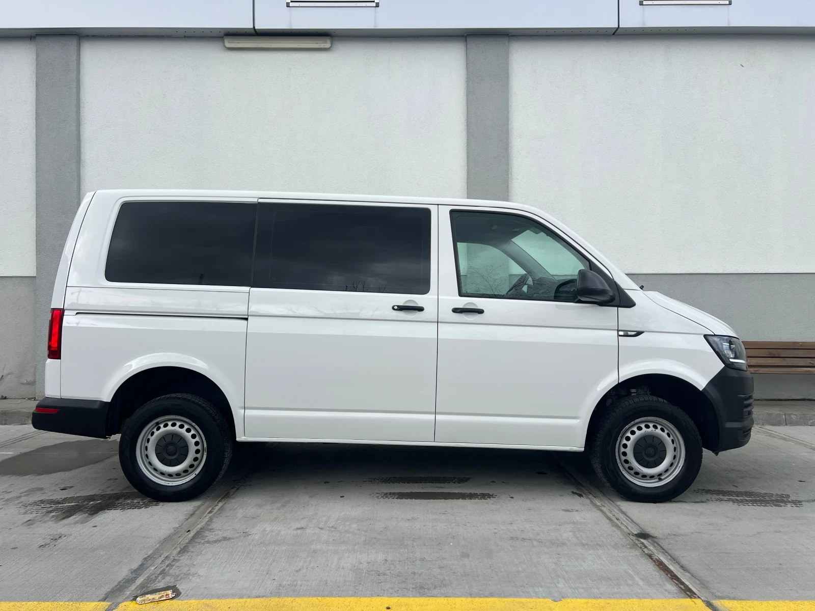 VW Transporter  T6 4х4 150ps  3хTop..!! , снимка 7 - Бусове и автобуси - 54071157