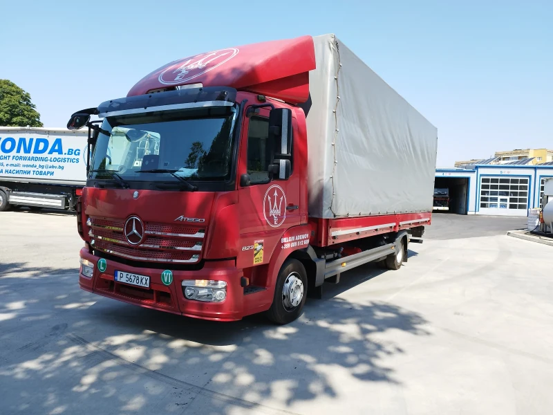 Mercedes-Benz Atego 823 с падащ борд, снимка 1 - Камиони - 48976816