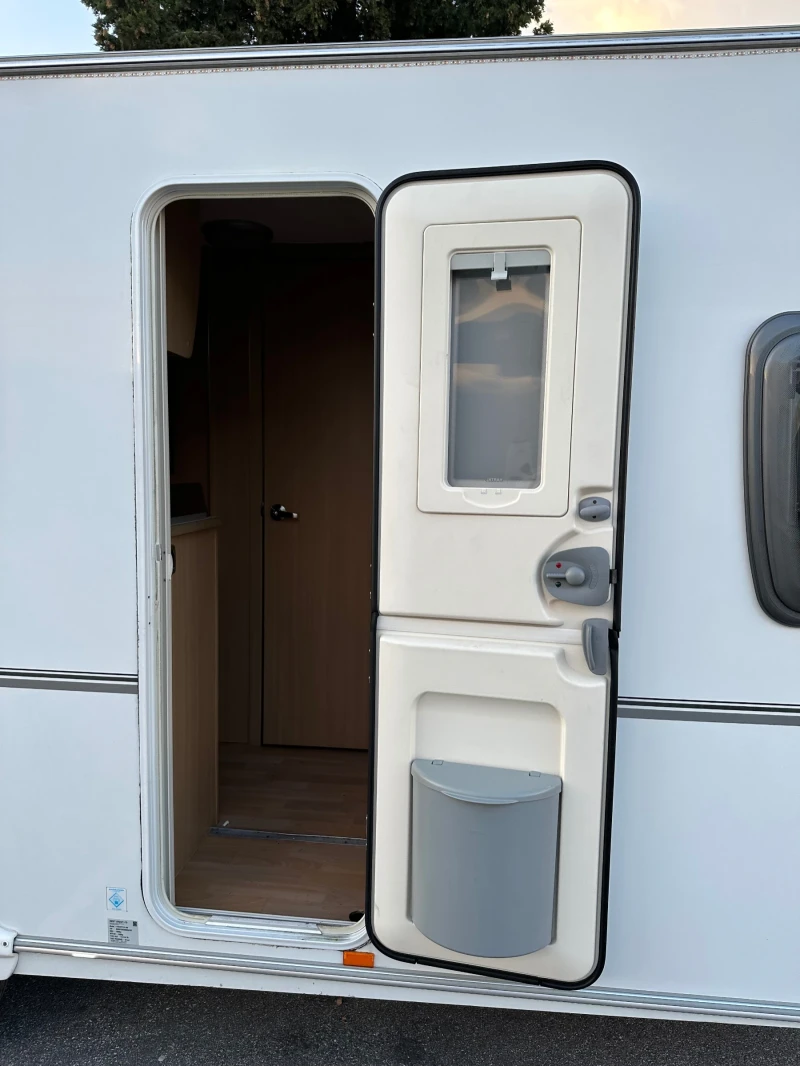 Каравана Bailey Abbey Freestyle 5 легла, снимка 16 - Каравани и кемпери - 52599811