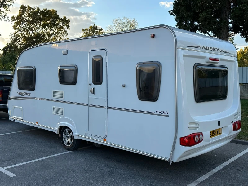 Каравана Bailey Abbey Freestyle 5 легла, снимка 3 - Каравани и кемпери - 52599811