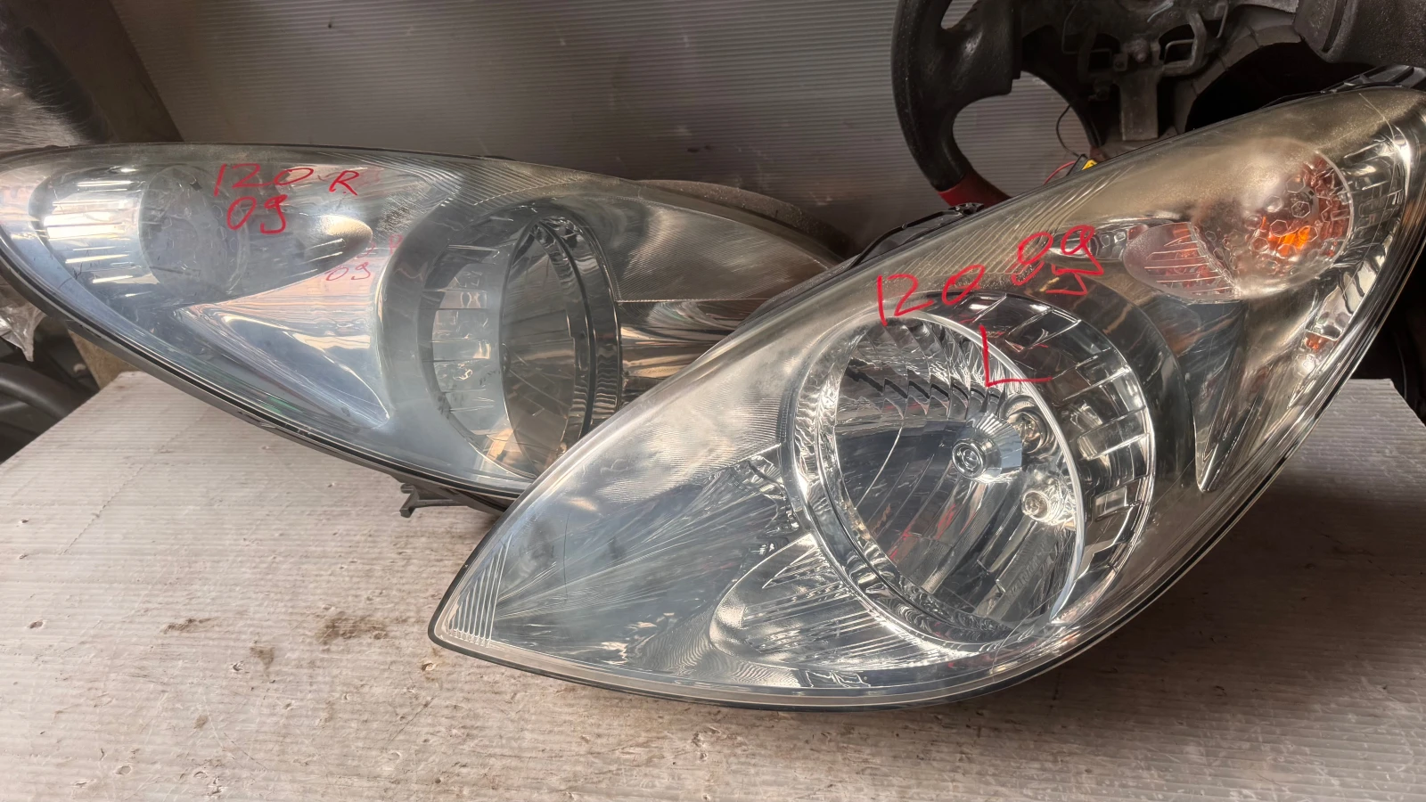   a Hyundai I20 2009 - 92101-1J0XX / 92102-1J0XX | Mobile.bg   1