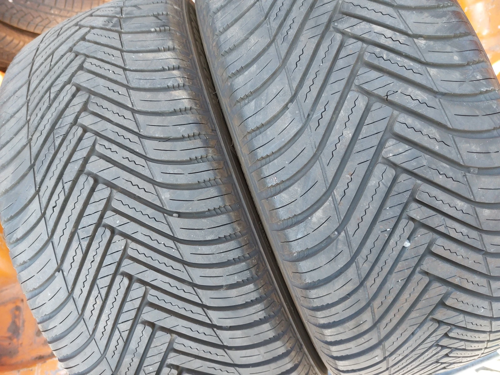 ���� 225/45R17 | Mobile.bg � ����������� 2